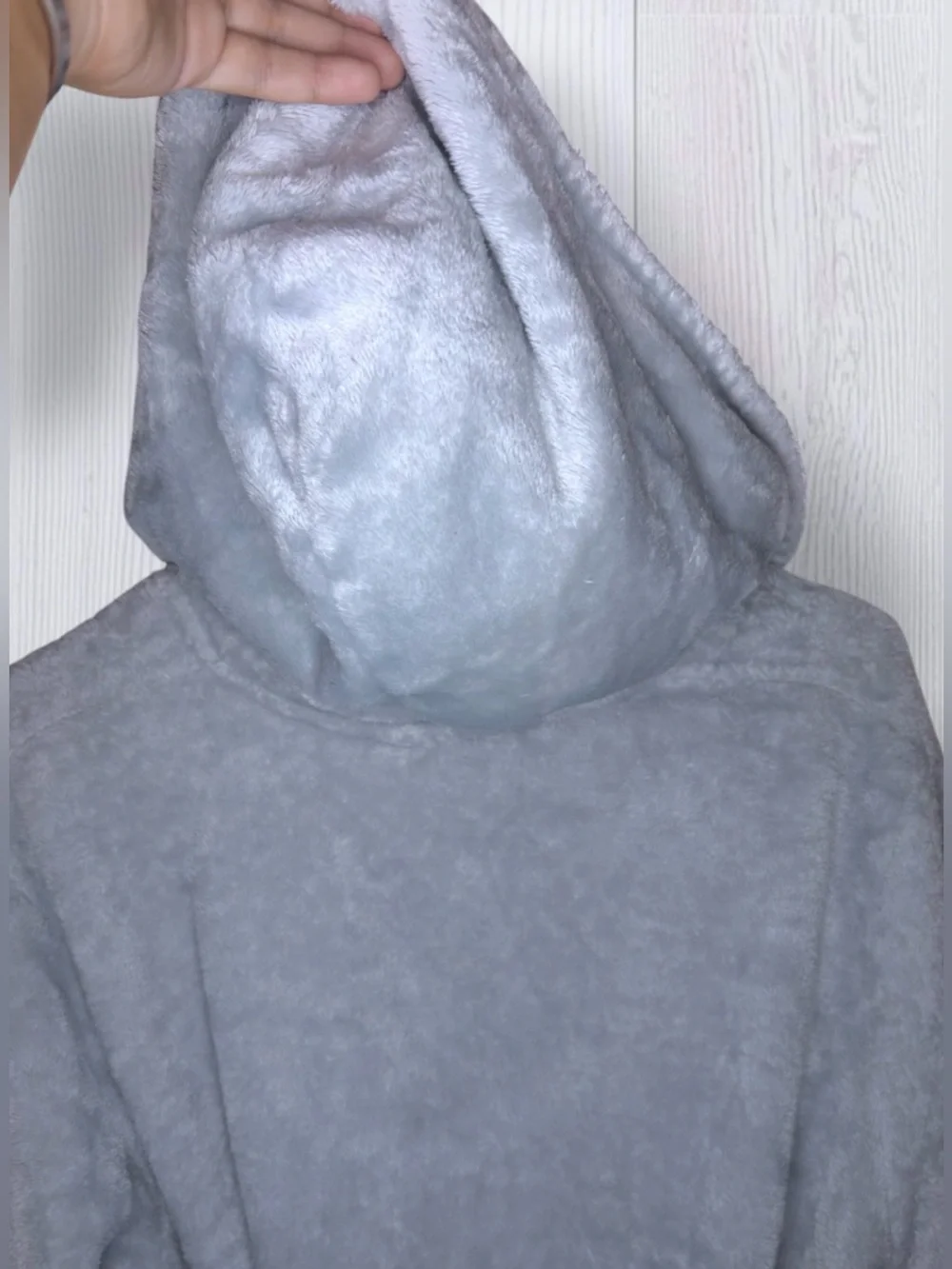 RUE21 Grey Plush Sherpa-Lined Hooded Robe | 